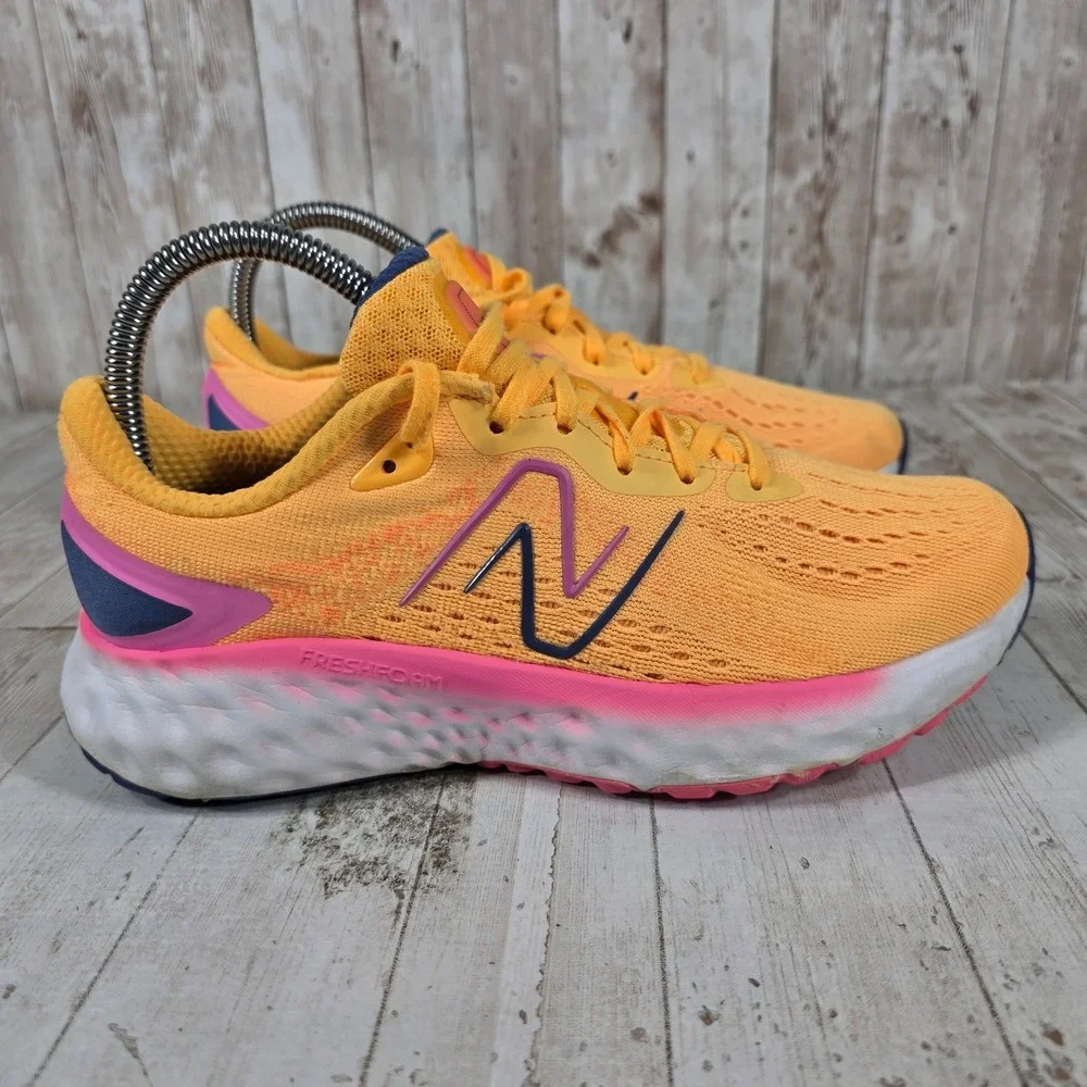 New Balance Fresh Foam Evoz v2 Womens Orange Pink Running Shoes WEVOZLO2 Size 7